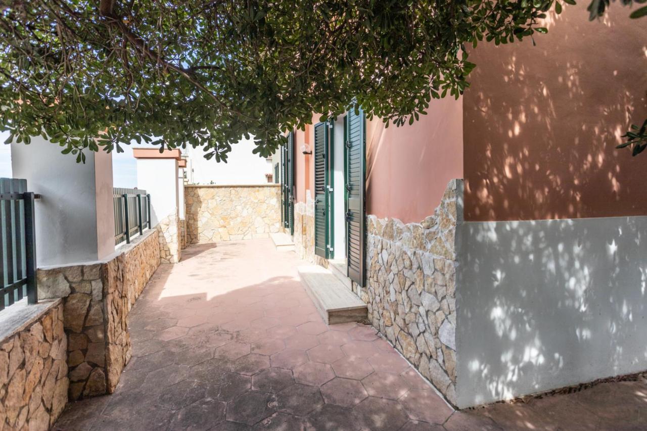 Villetta Bianca Sulla Spiaggia - Apulia Home Gallipoli Exteriér fotografie